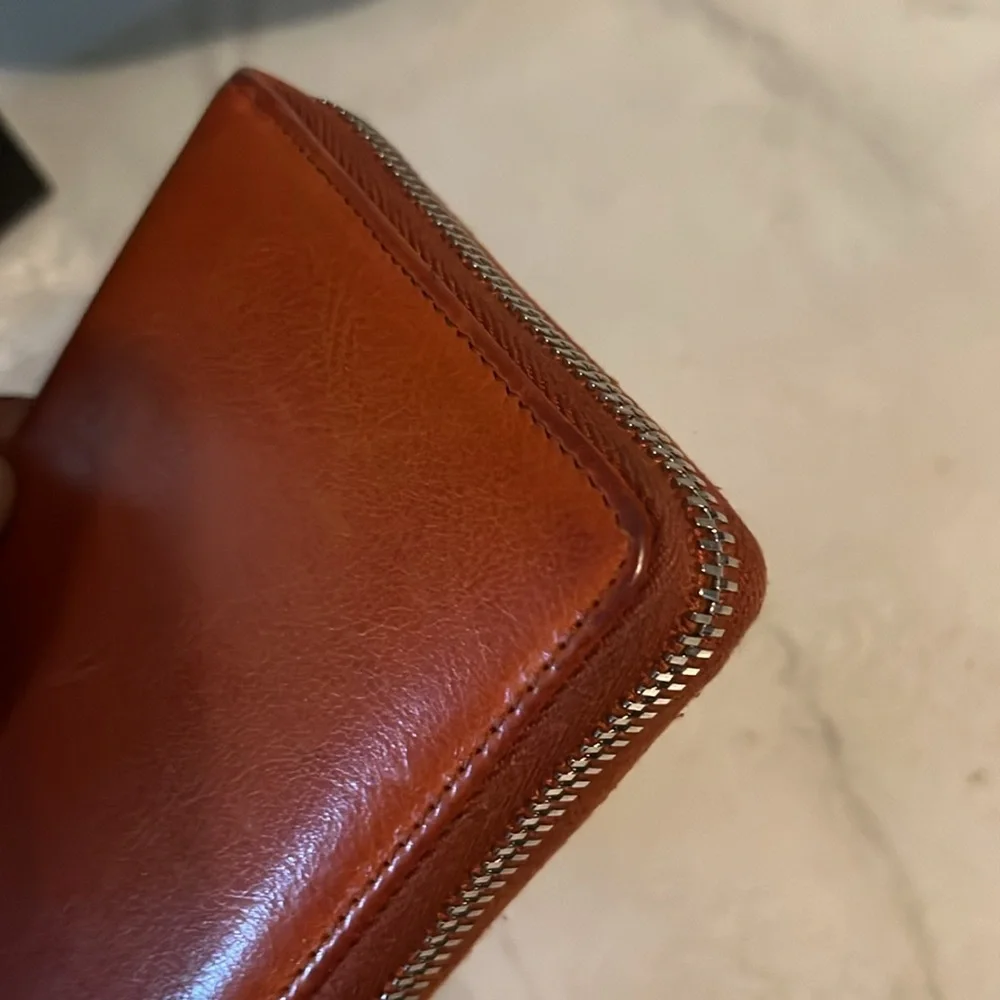 Yves Saint Laurent Burnt Orange Leather Wallet - Picture 8 of 9
